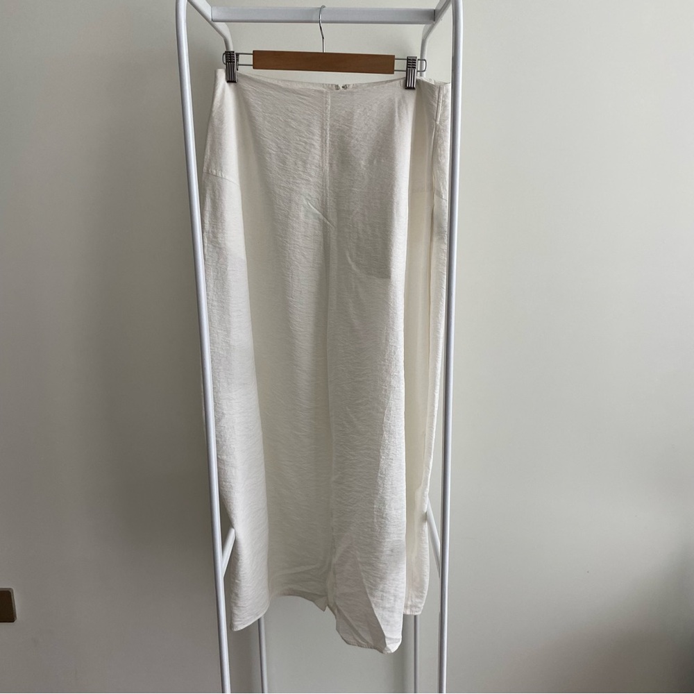 TOTEME Parachute silk-blend maxi skirt white DK36